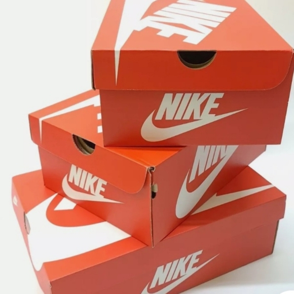 X10 Uncirculated New Nike Boxes Adult Orange LOT OF 10 - Picture 2 of 4